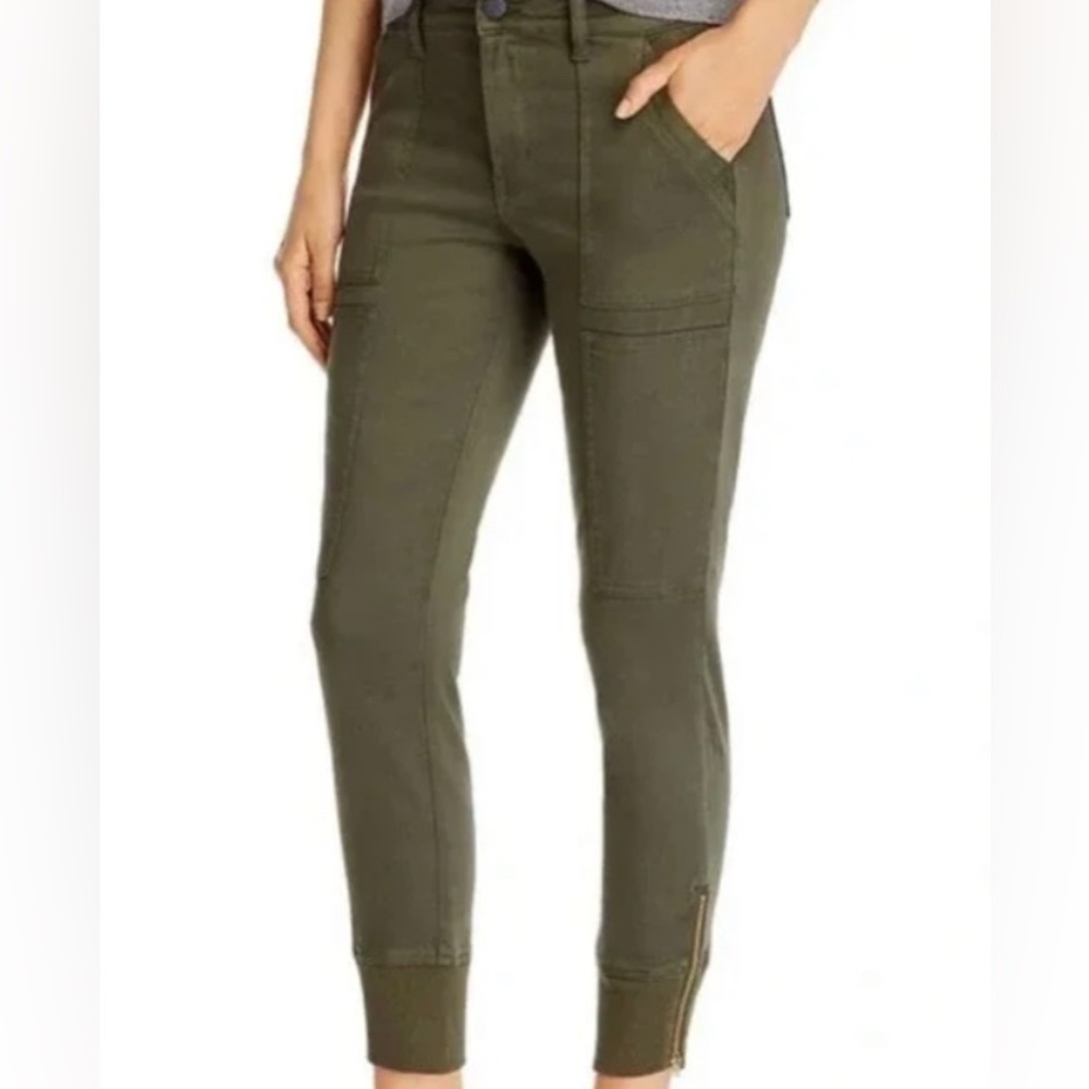 Level 99 Lara Utility Jogger Pant in Relish with Ankle Side Zip. Size 27.